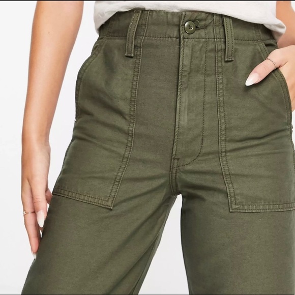 Levi's® Premium RIBCAGE UTILITY WIDE-LEG WOMEN'S PANTS - Picture 6 of 8